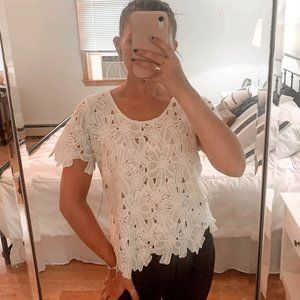Cream Colored Flower Top